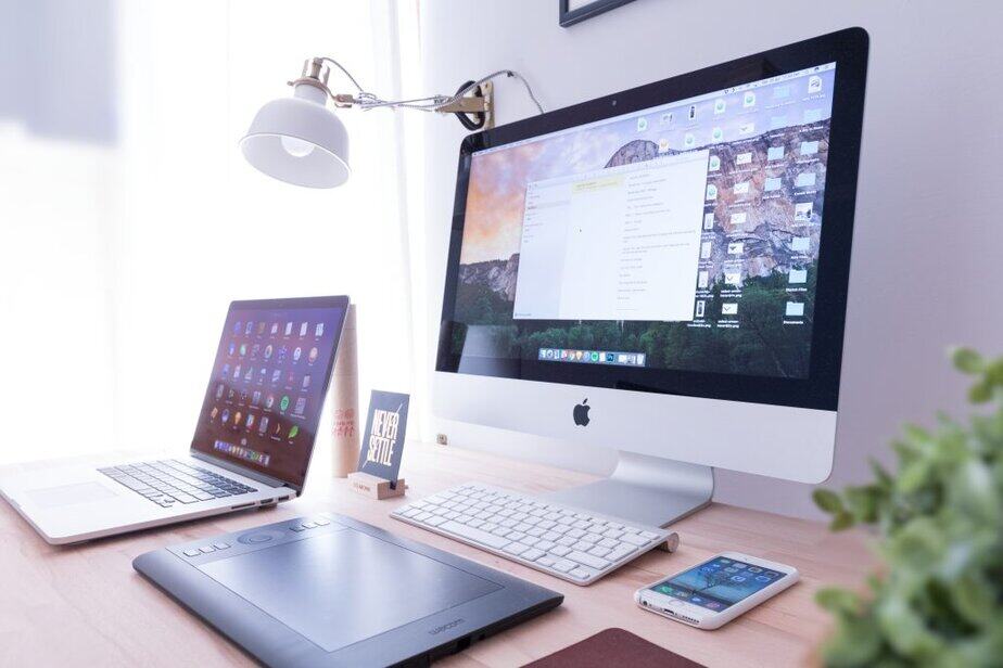 How PLR Content Fits into Your Niche