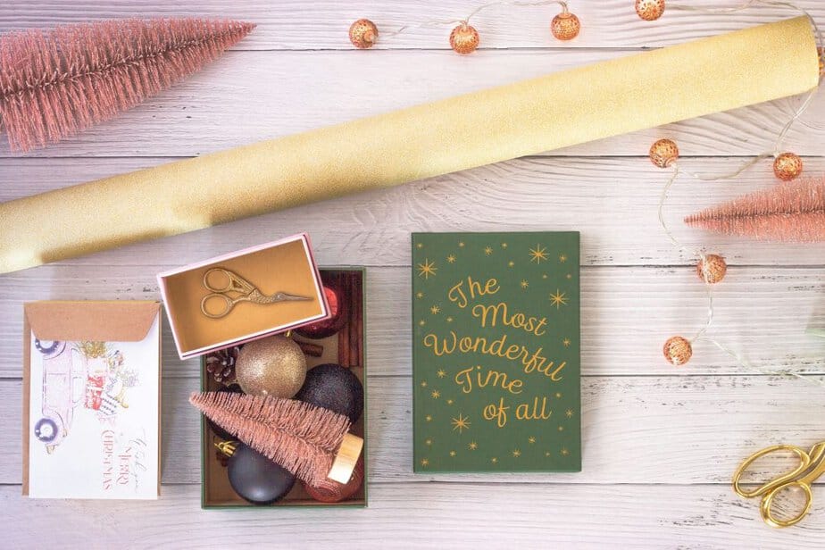 You can use plr templates to create printables, planners and journals